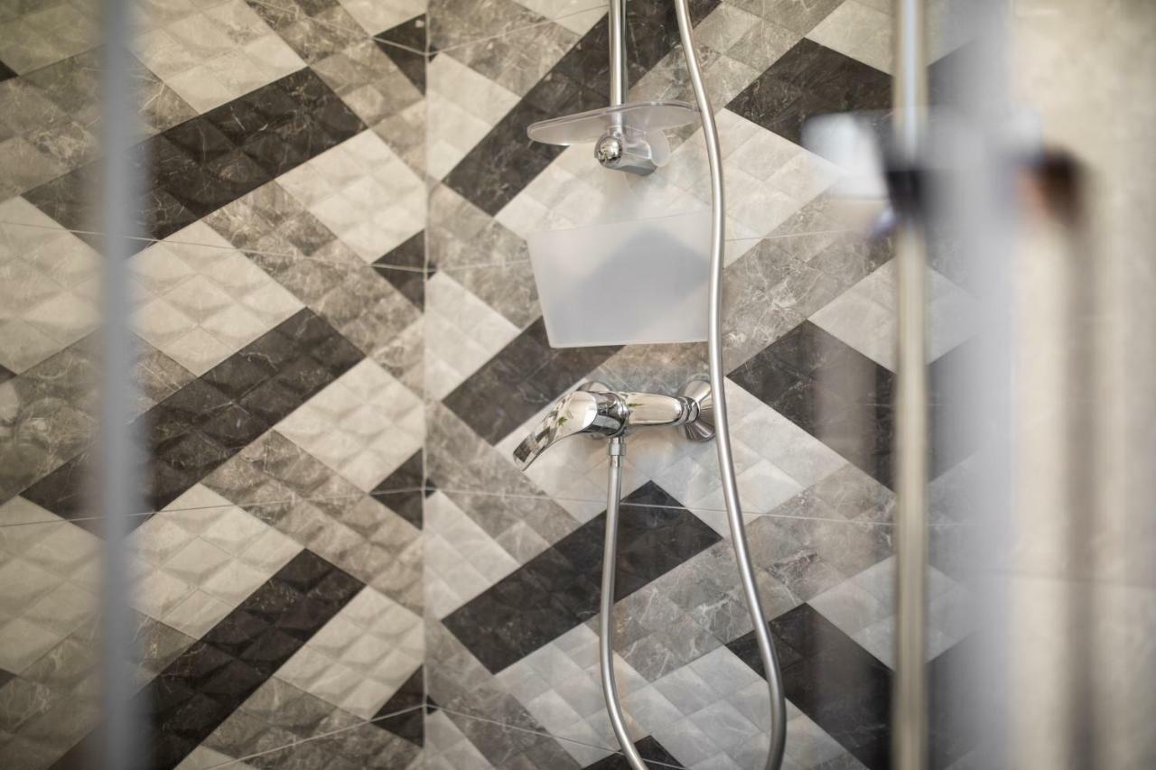 Studio Apartment Lucija Krk Town Kültér fotó