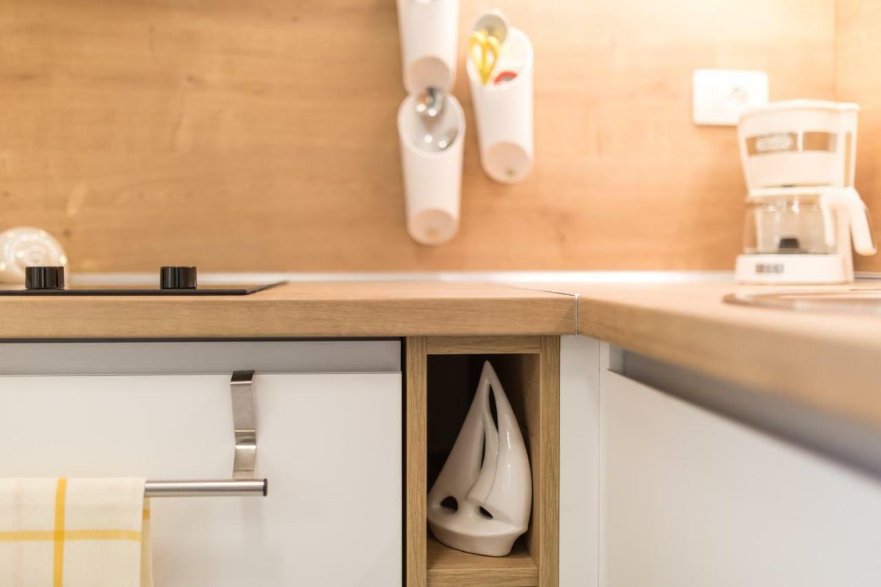 Studio Apartment Lucija Krk Town Kültér fotó